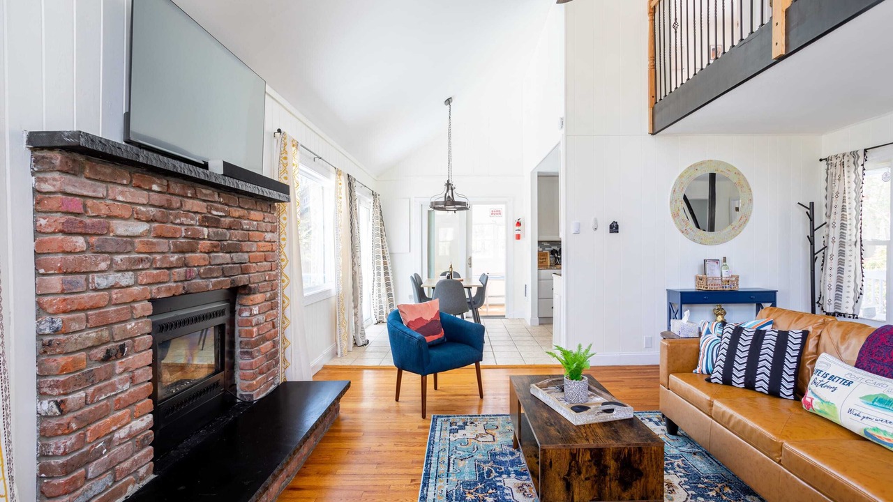 Photo of Livingroom in East Stroudsburg