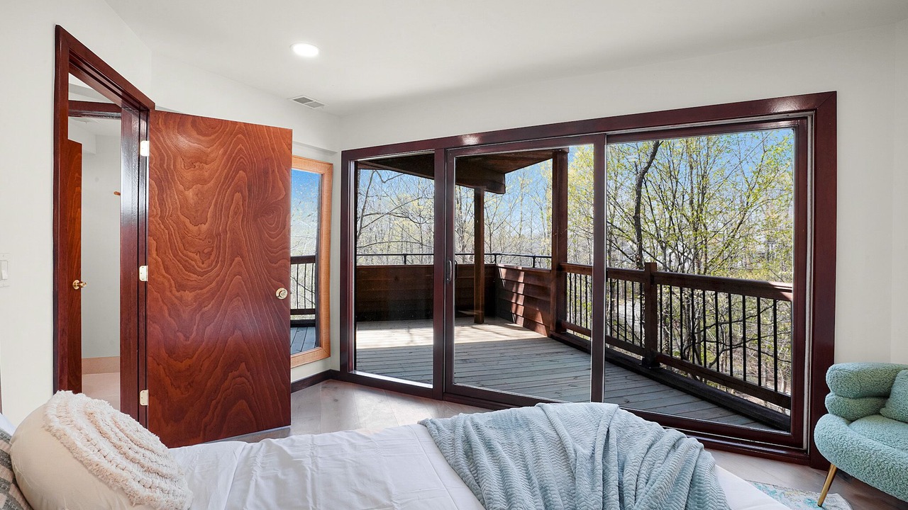 Photo of Bedroom in Gahanna