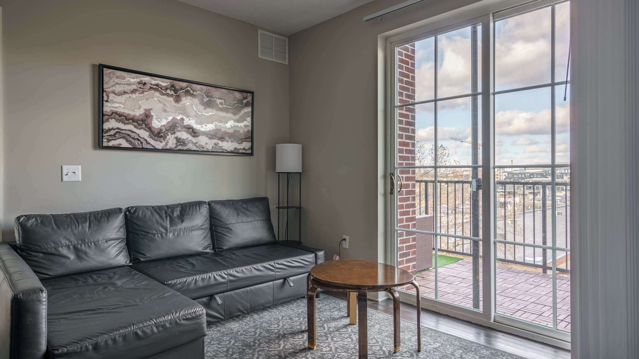 Photo of Livingroom in Downtown Columbus