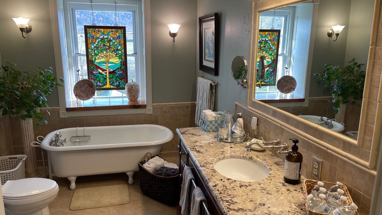Photo of Bathroom in State College