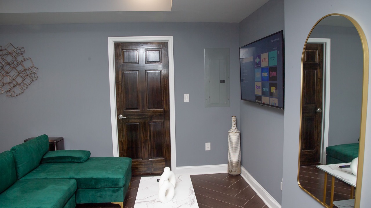 Photo of Livingroom in North Philadelphia East