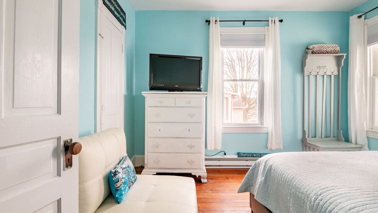 Photo of Bedroom in Sinking Spring