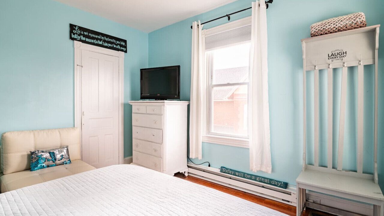 Photo of Bedroom in Sinking Spring