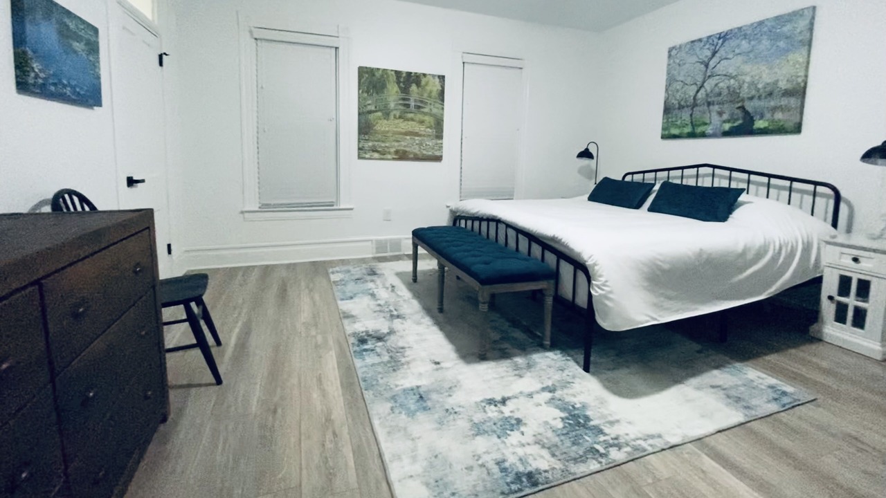 Photo of Bedroom in Bakerstown
