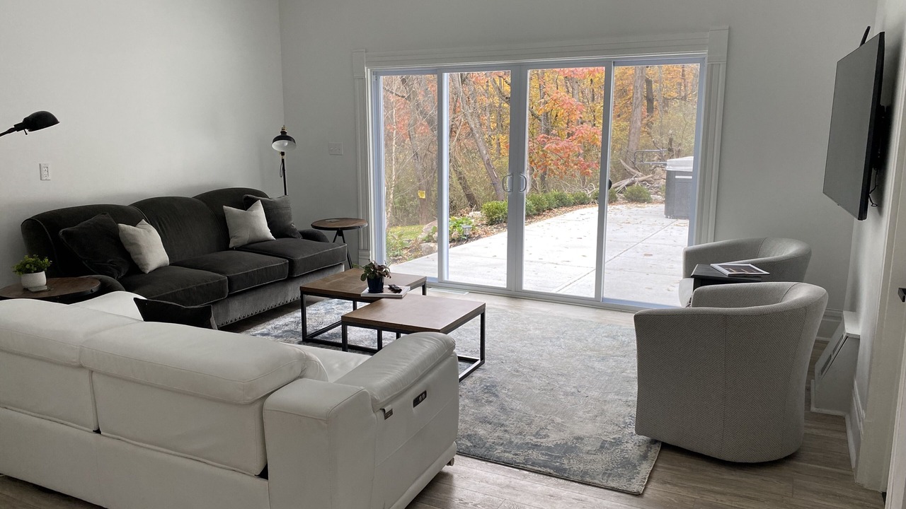 Photo of Livingroom in Bakerstown