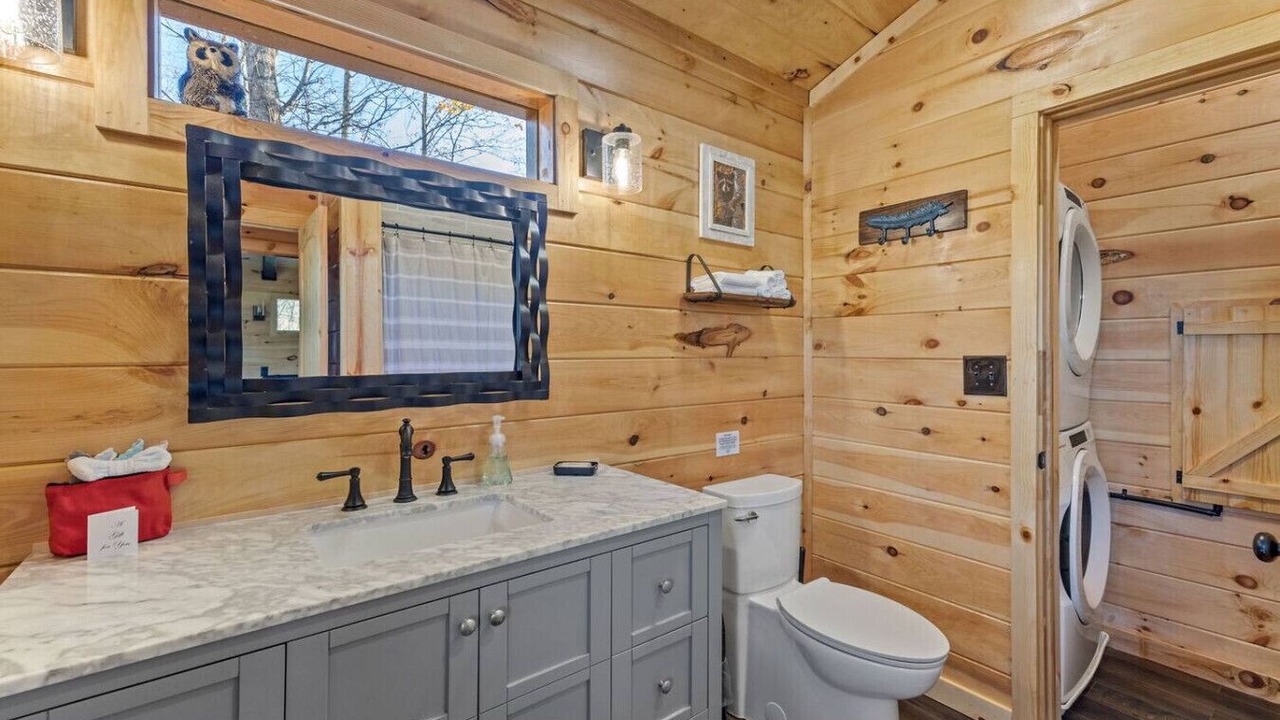 Photo of Bathroom in Rogers