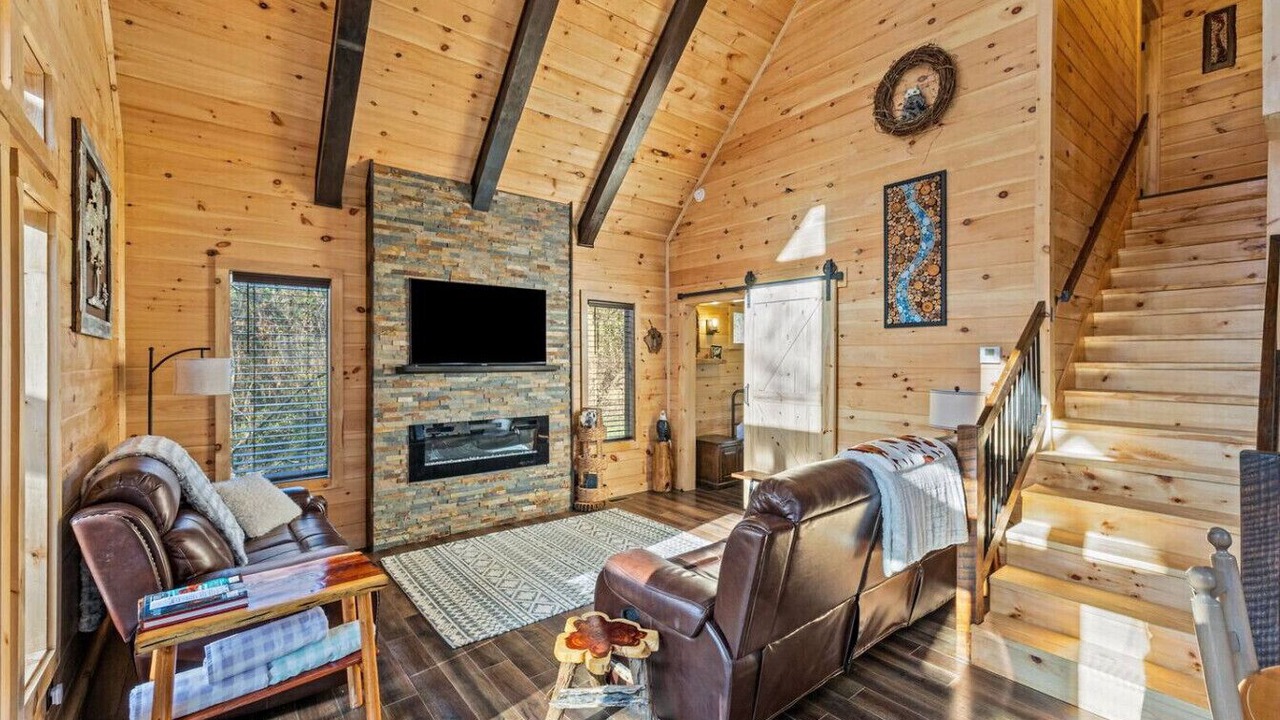 Photo of Livingroom in Rogers