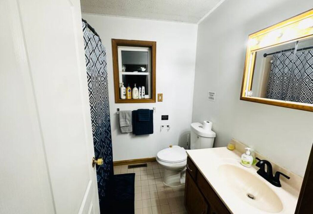Photo of Bathroom in Cresco