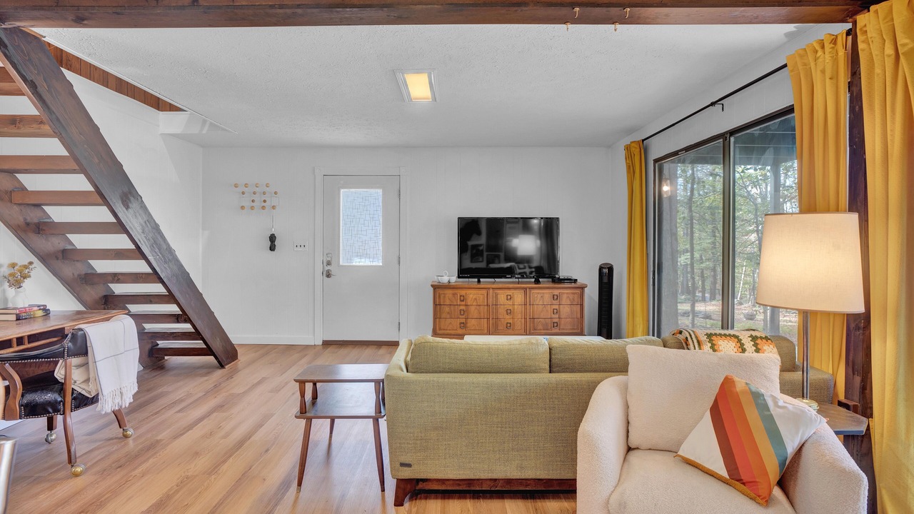 Photo of Livingroom in Gouldsboro