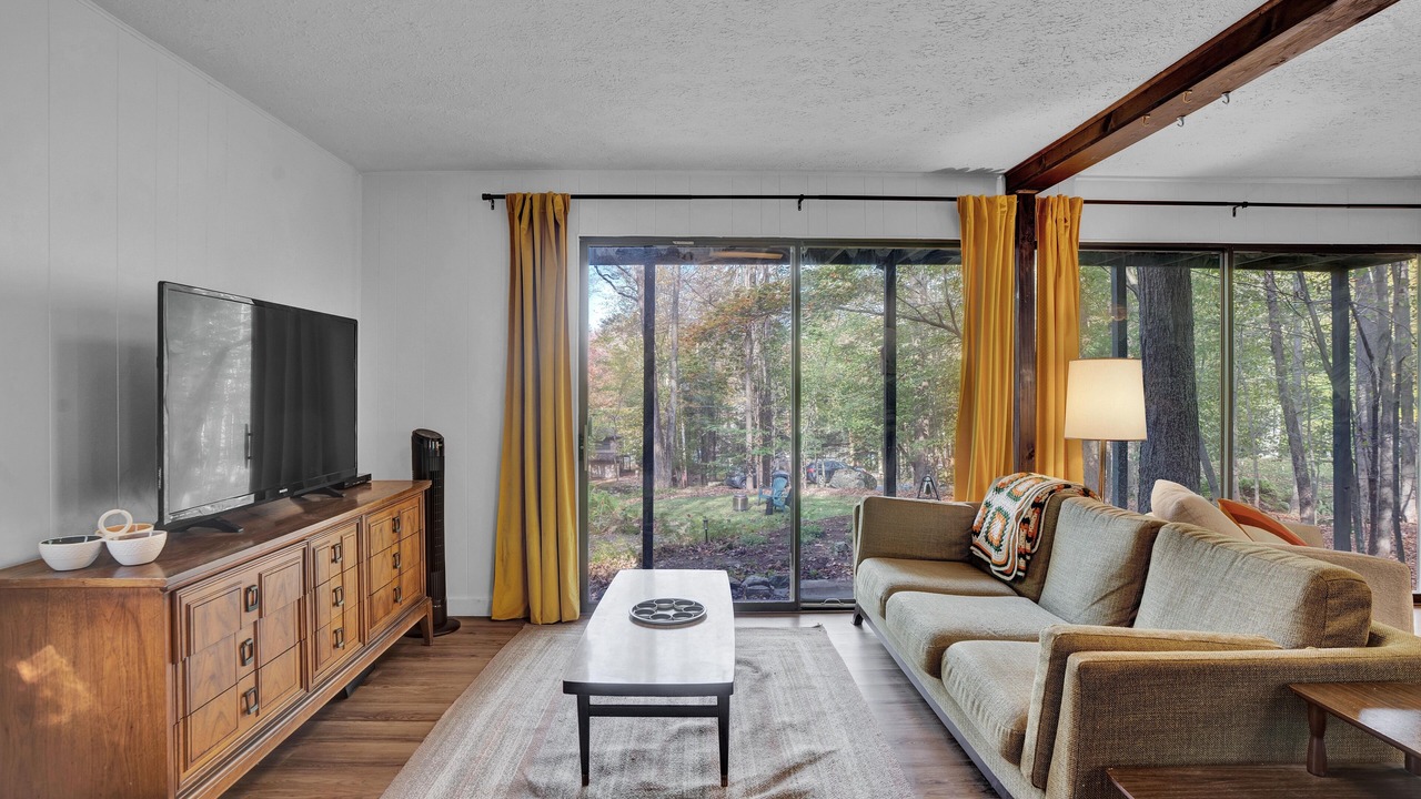 Photo of Livingroom in Gouldsboro