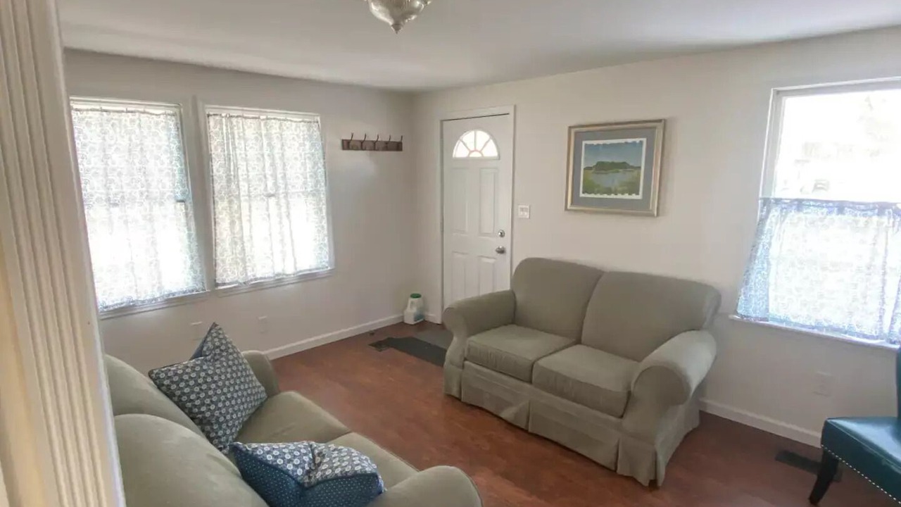 Photo of Livingroom in Greenwood Lake