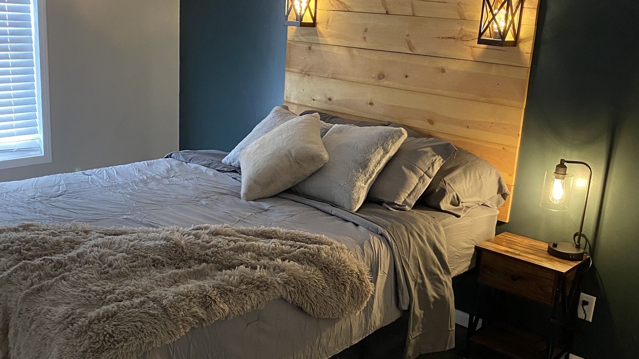 Photo of Bedroom in Newcomb