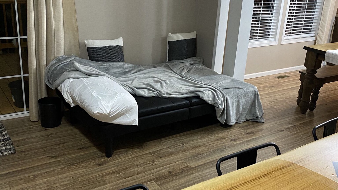 Photo of Bedroom in Newcomb