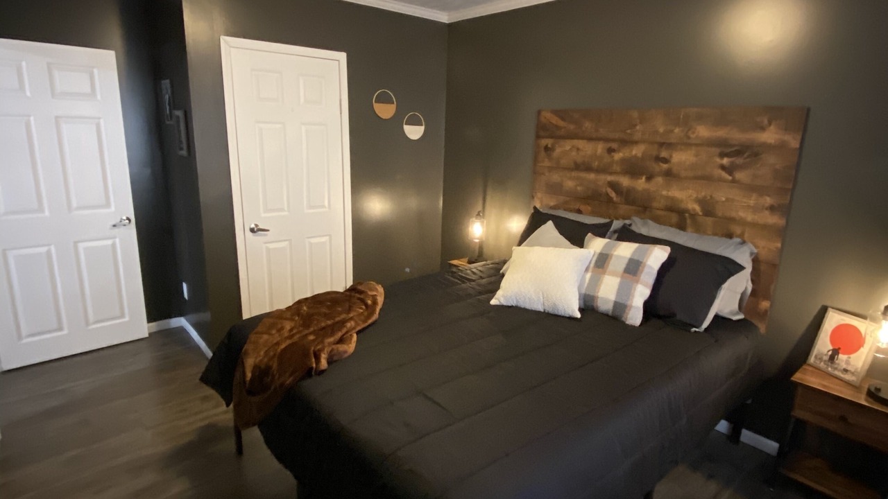Photo of Bedroom in Newcomb