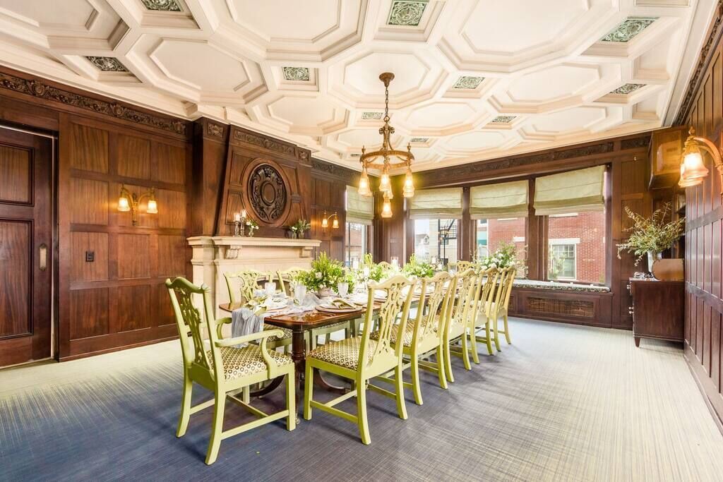 Photo of Livingroom in Franklin Park