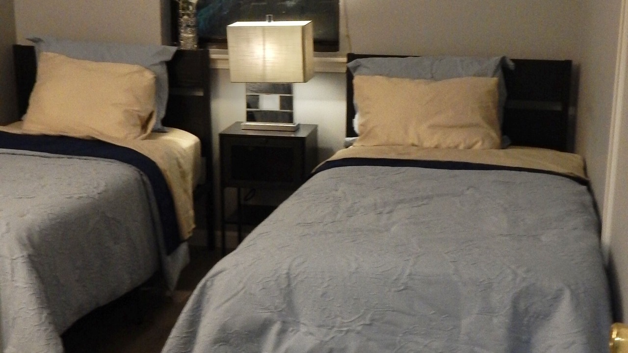 Photo of Bedroom in Foxcroft Square