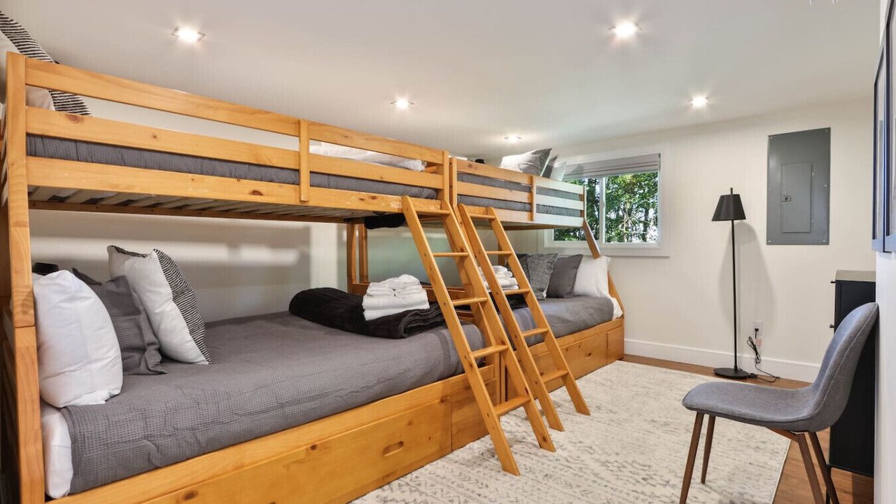 Photo of Bedroom in Village at Camelback