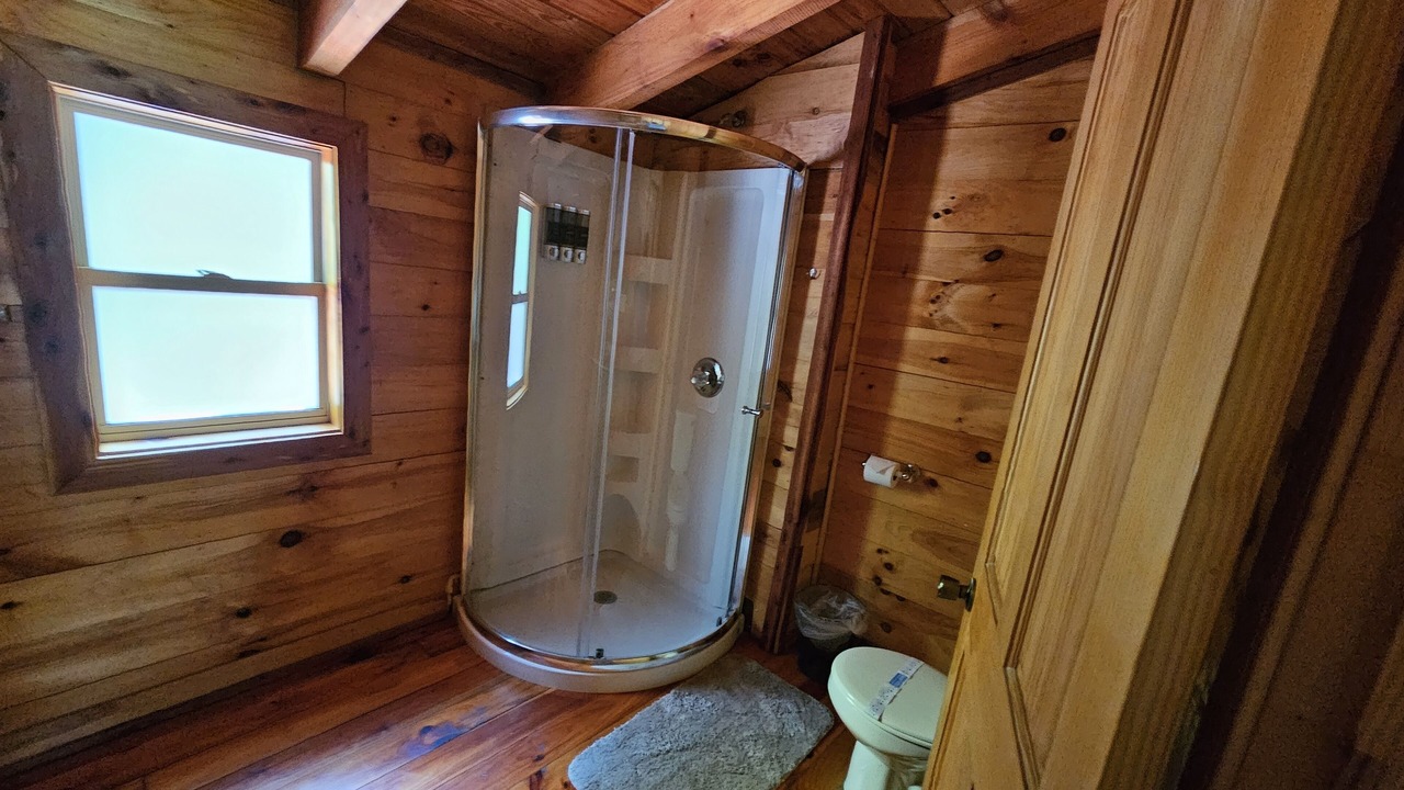 Photo of Bathroom in Slade