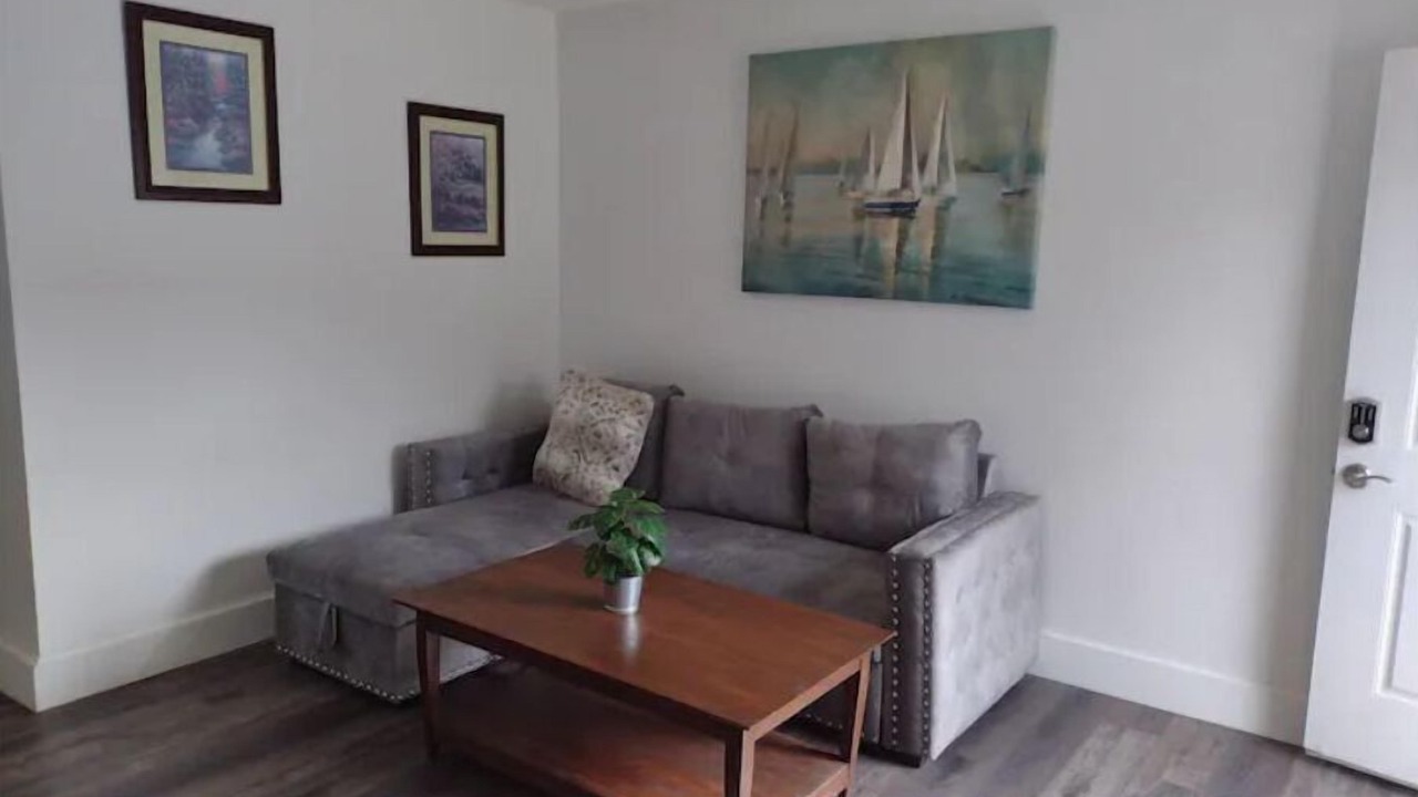 Photo of Livingroom in Rockville