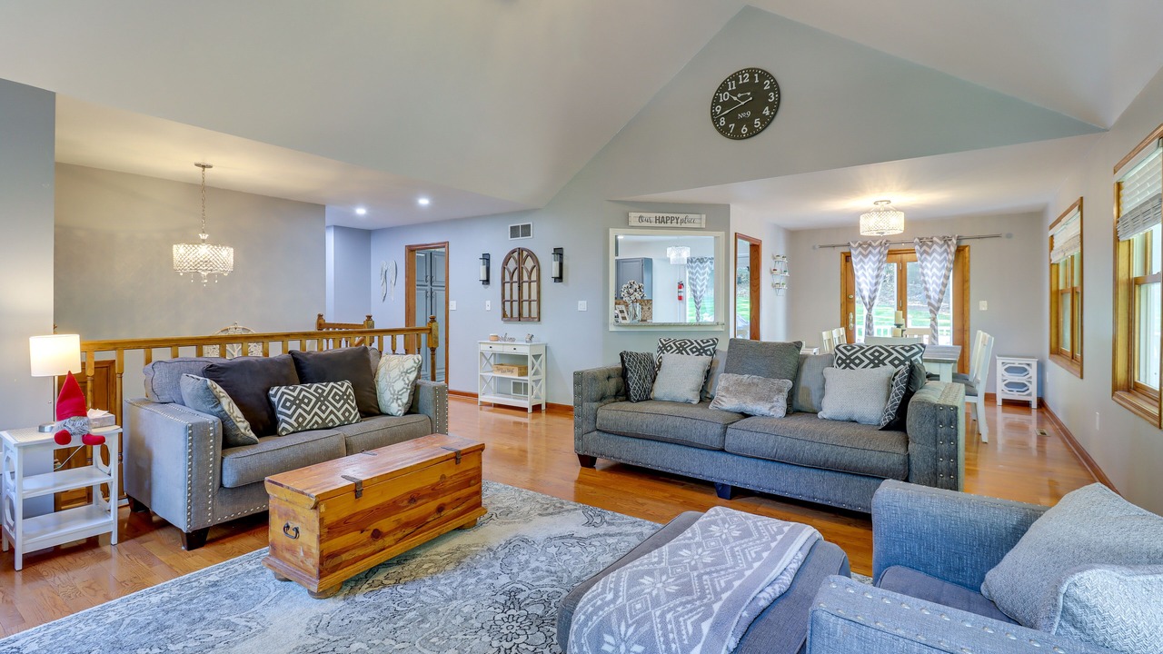 Photo of Livingroom in Reeders