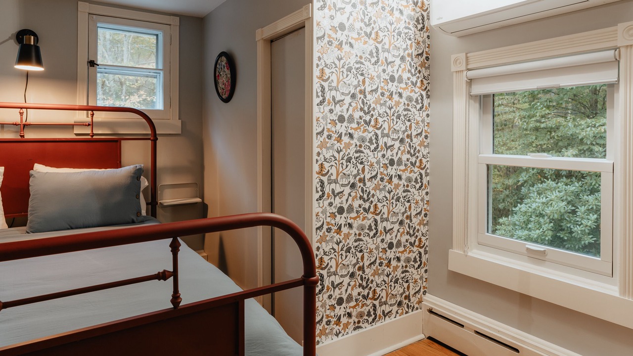 Photo of Bedroom in Cuddebackville