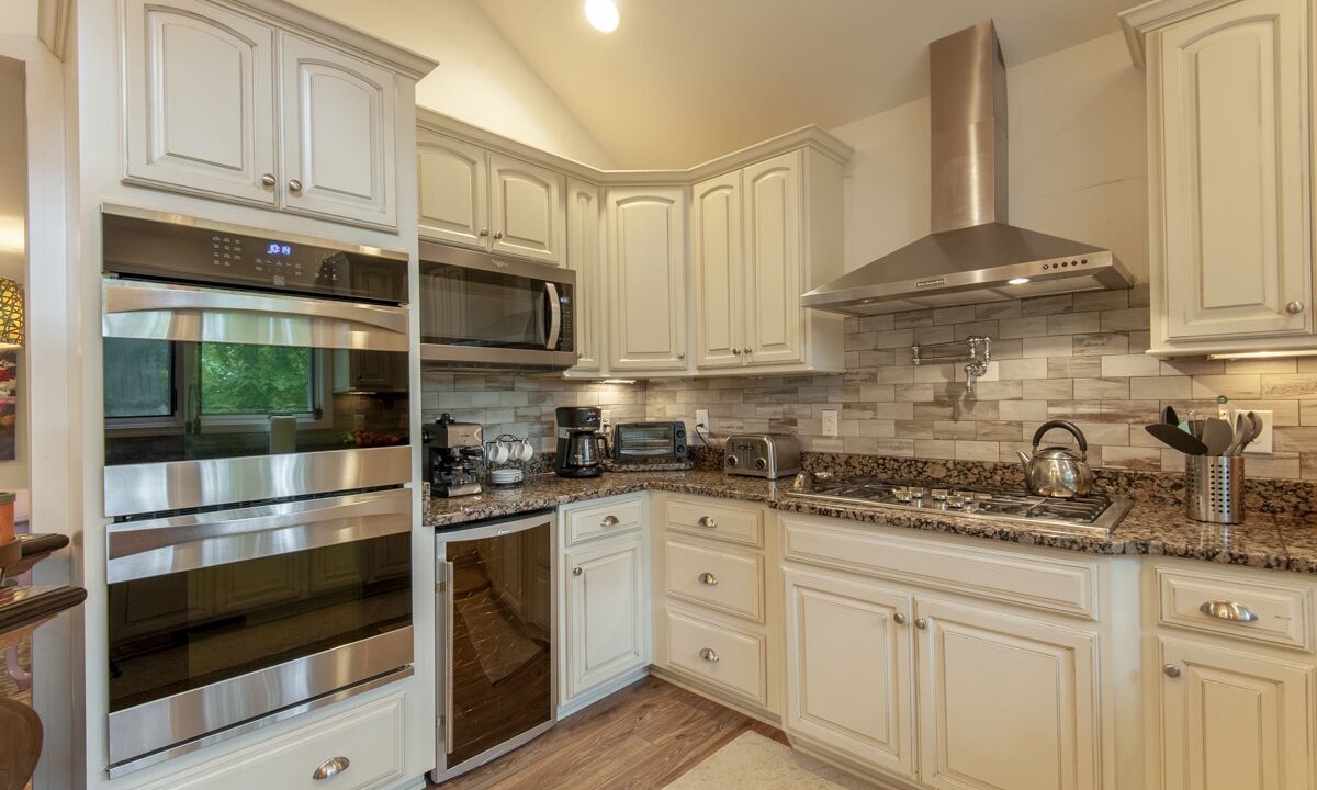 Photo of Kitchen in Roseland