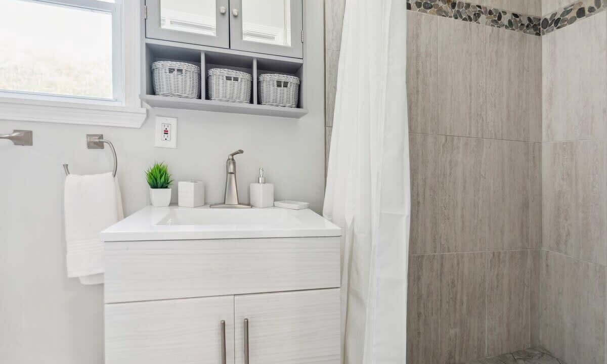 Photo of Bathroom in Castle Shannon