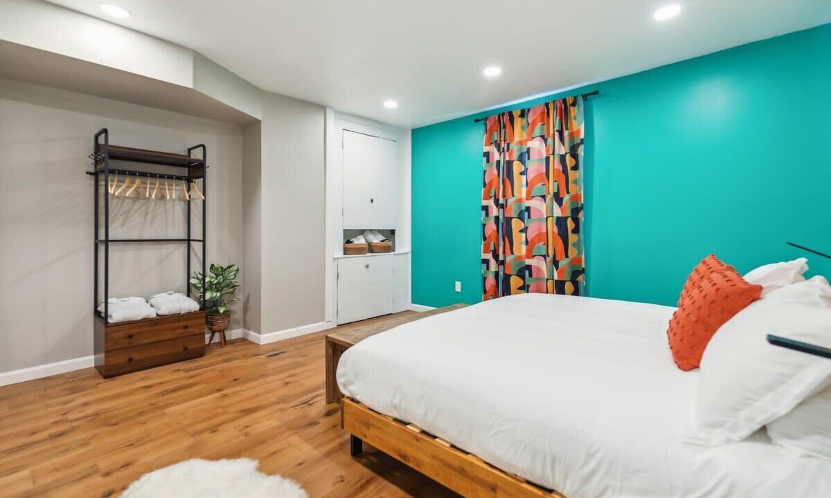 Photo of Bedroom in Castle Shannon