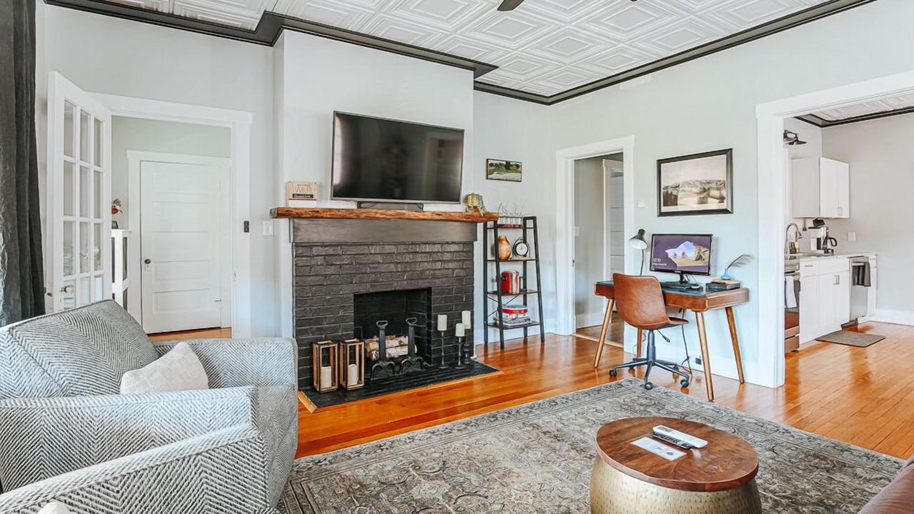 Photo of Livingroom in Staunton
