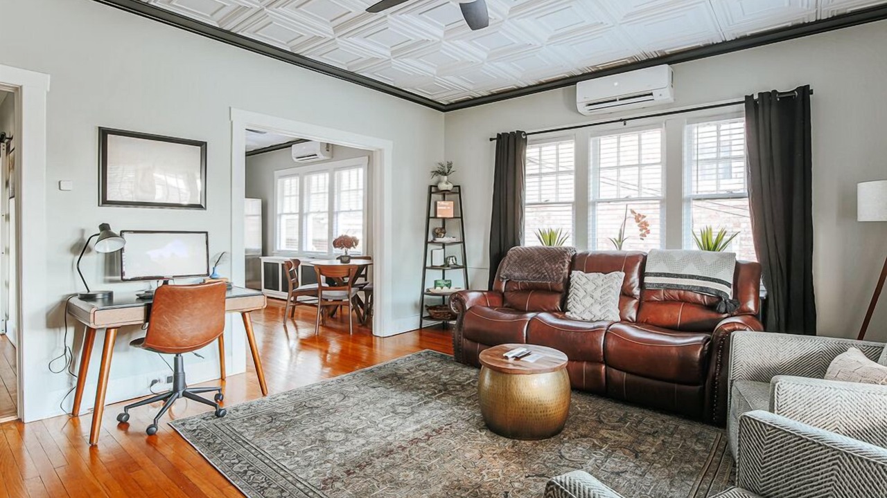 Photo of Livingroom in Staunton