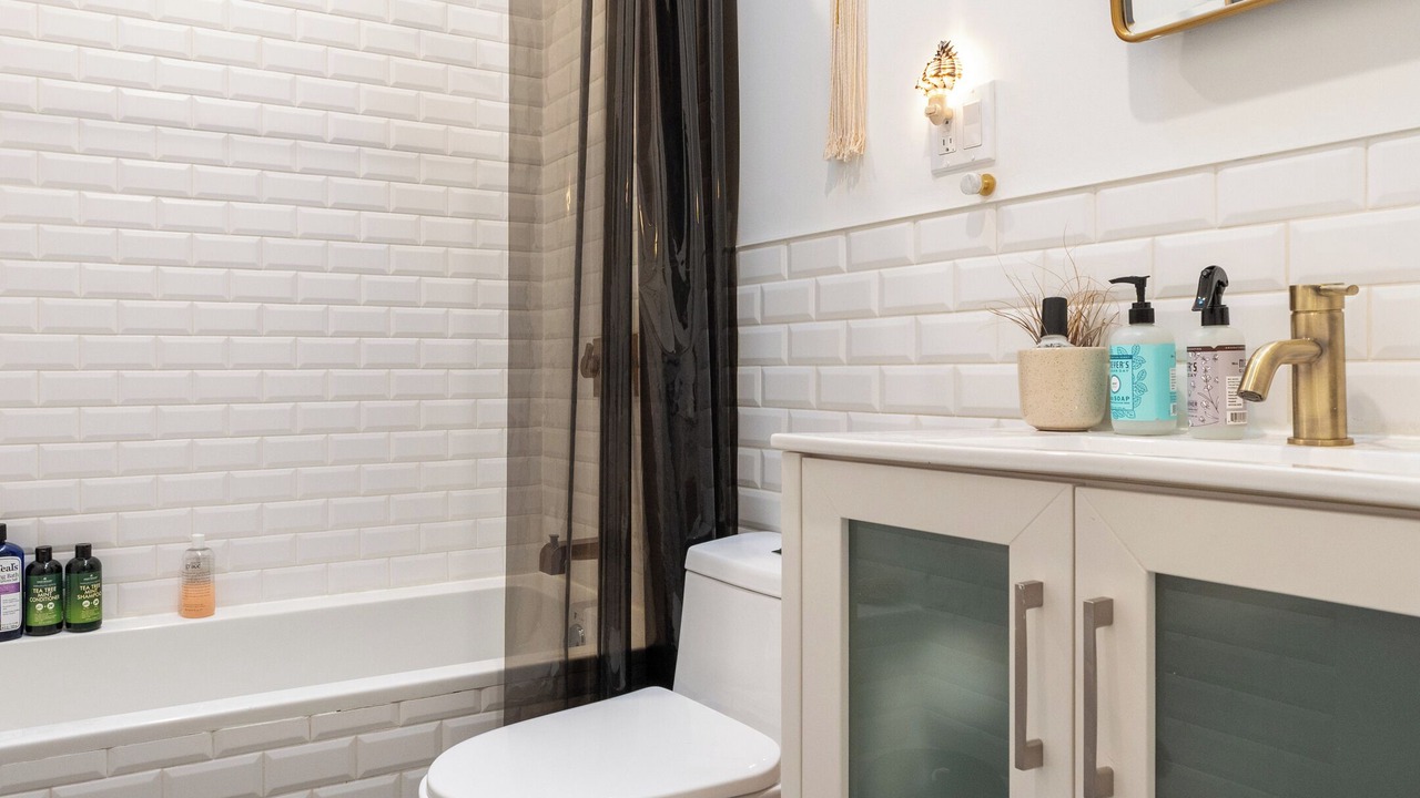 Photo of Bathroom in Crown Heights