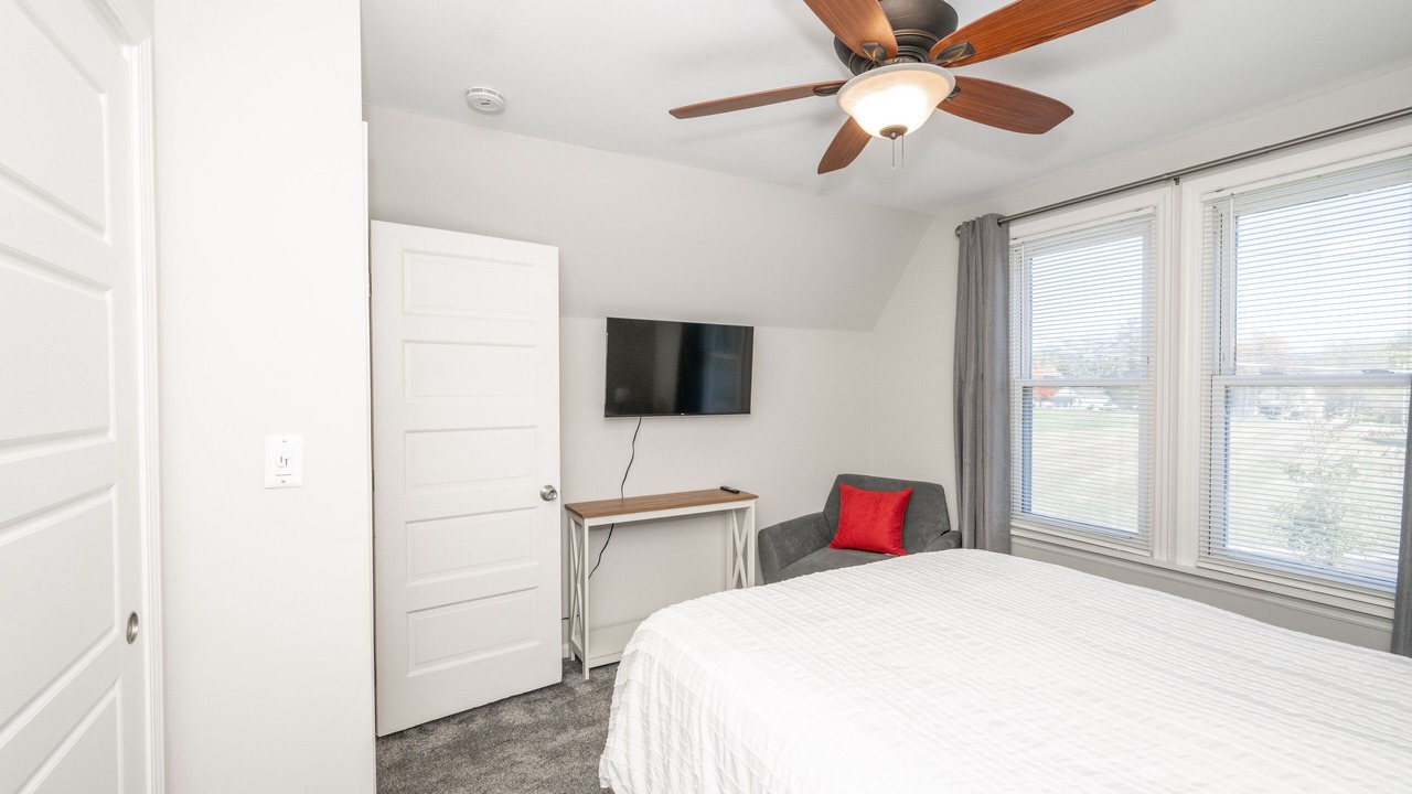 Photo of Bedroom in Kings Mills