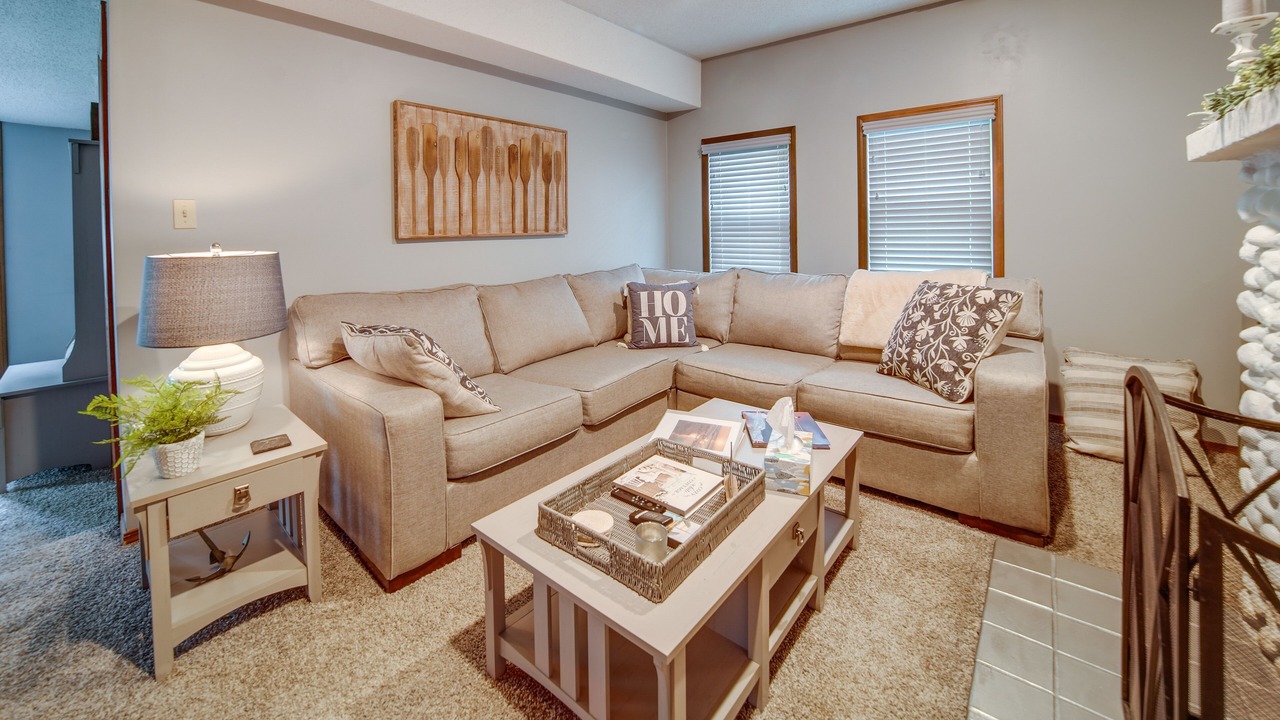 Photo of Livingroom in Erie