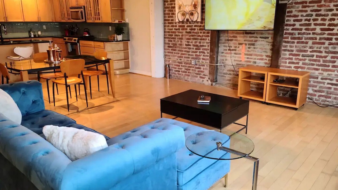 Photo of Livingroom in Mount Vernon