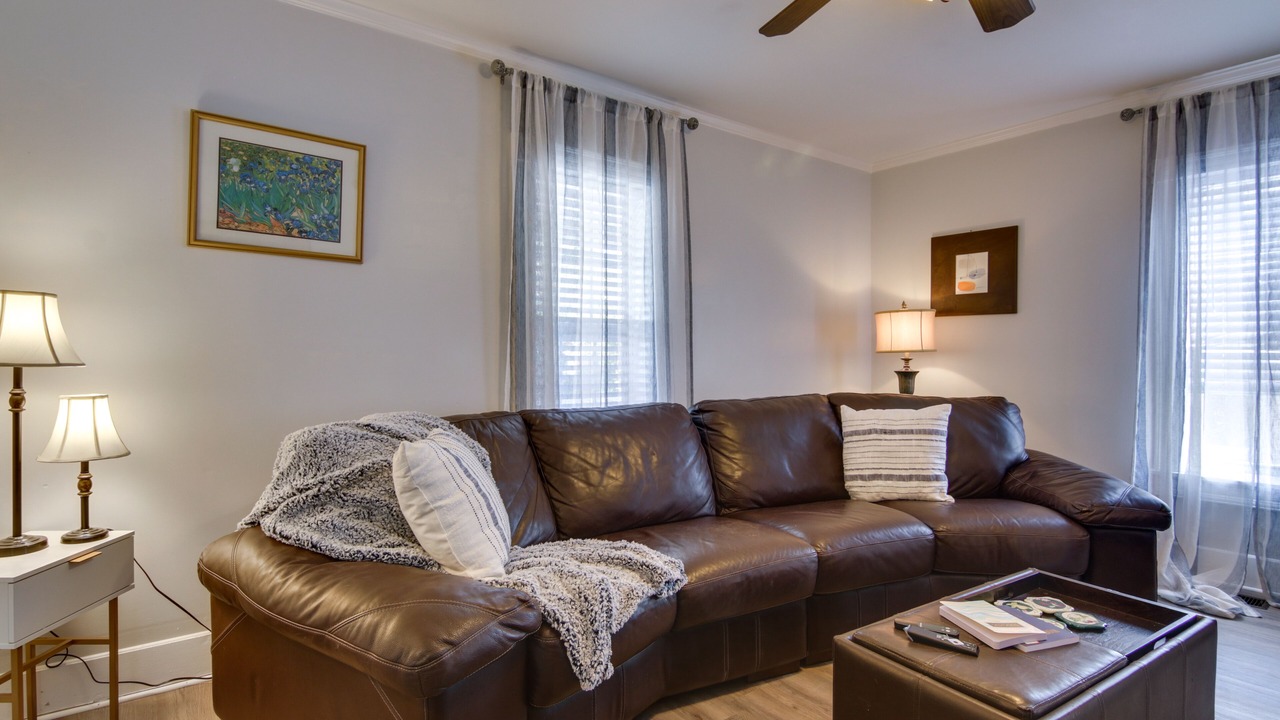 Photo of Livingroom in Salisbury
