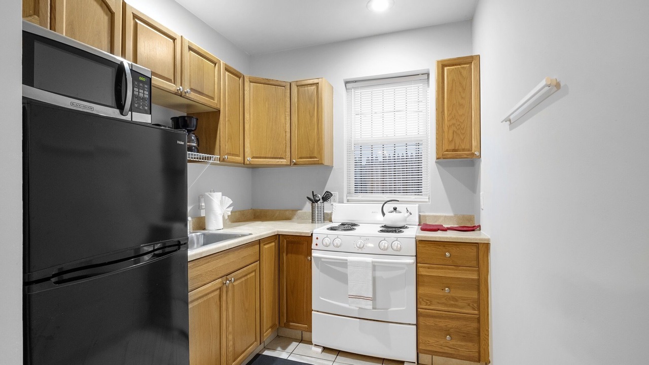 Photo of Kitchen in Graduate Hospital