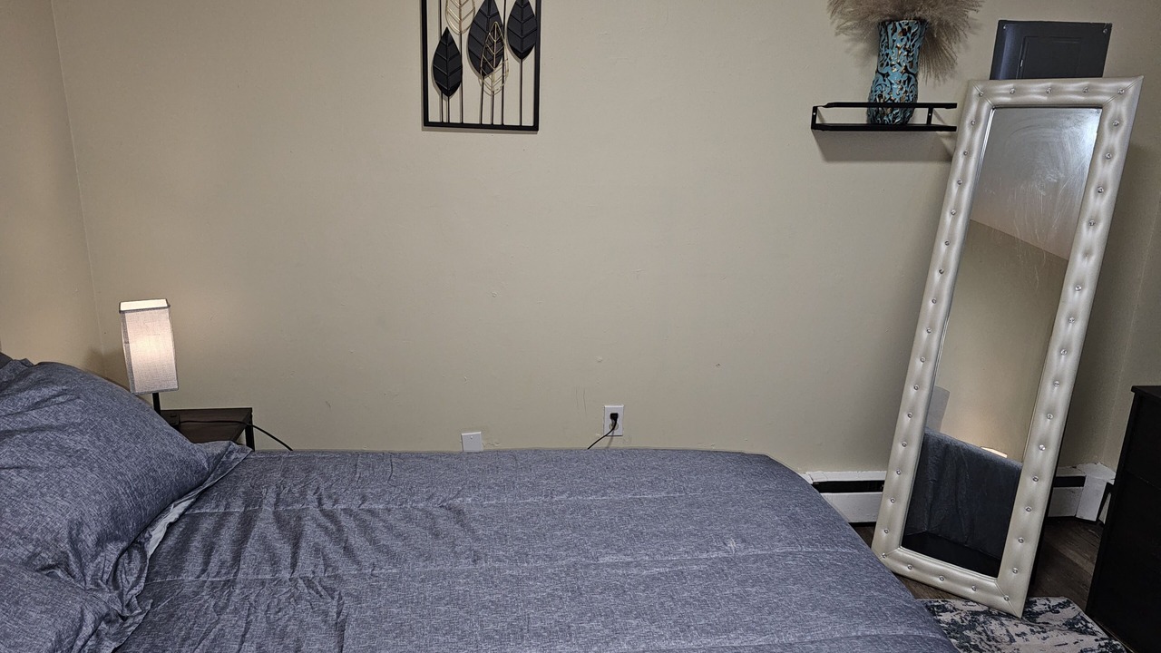 Photo of Bedroom in Rahway