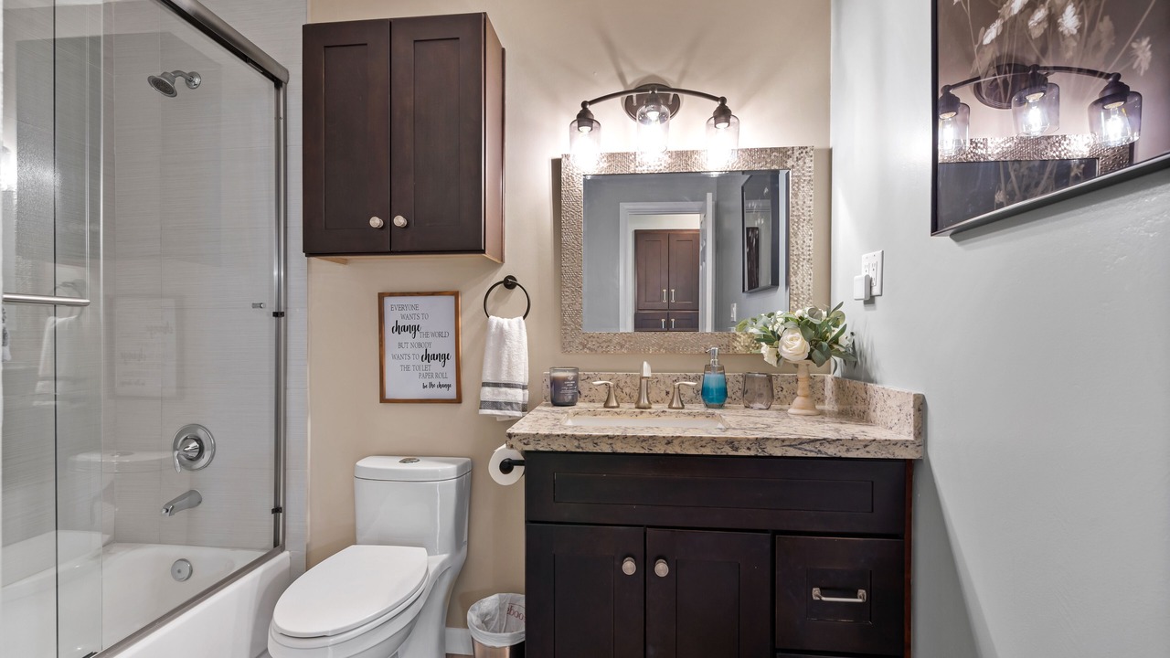Photo of Bathroom in Scottsdale Estates Nine