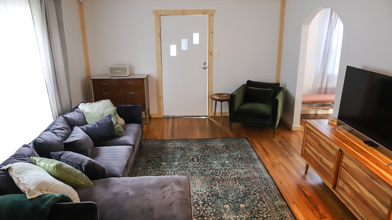 Photo of Bedroom in Beach Lake