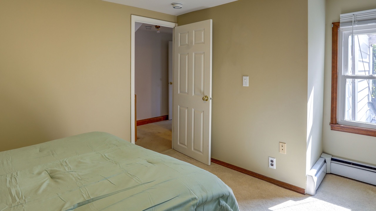 Photo of Bedroom in Lambertville