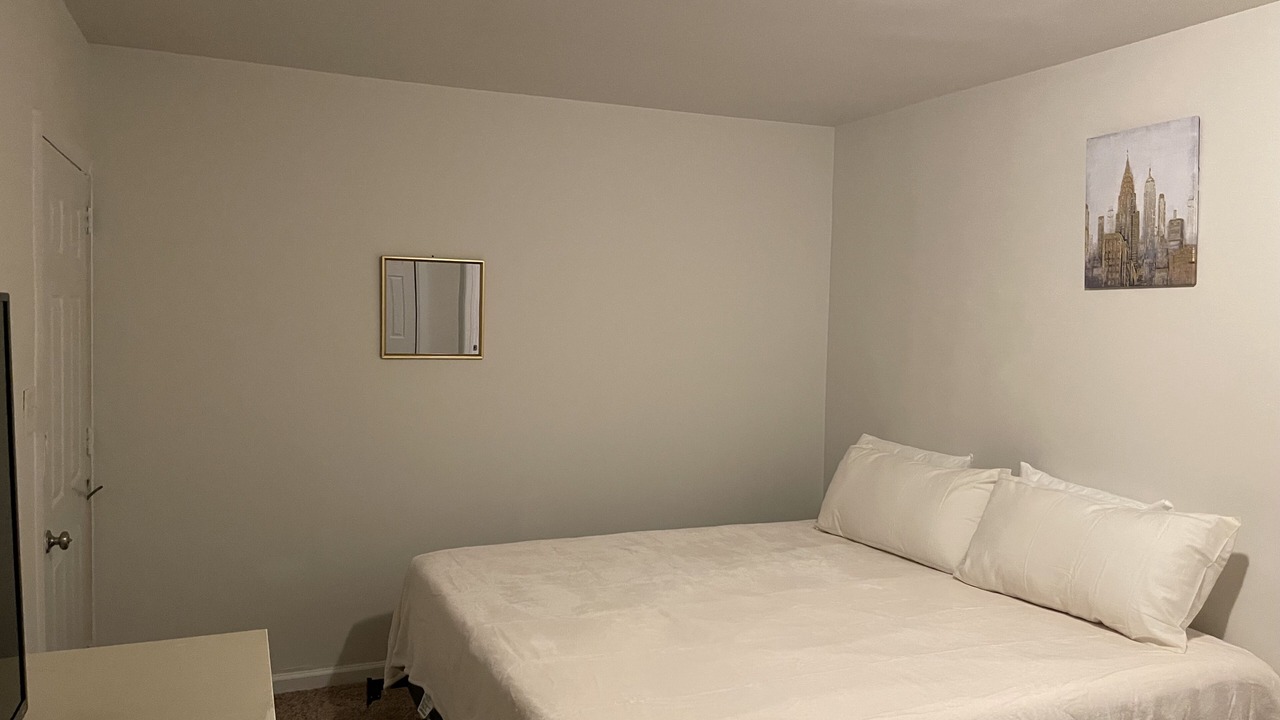 Photo of Bedroom in Grasonville