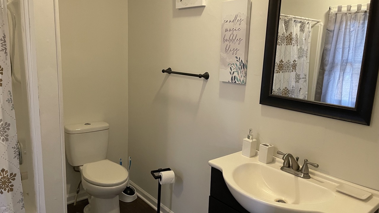 Photo of Bathroom in Grasonville