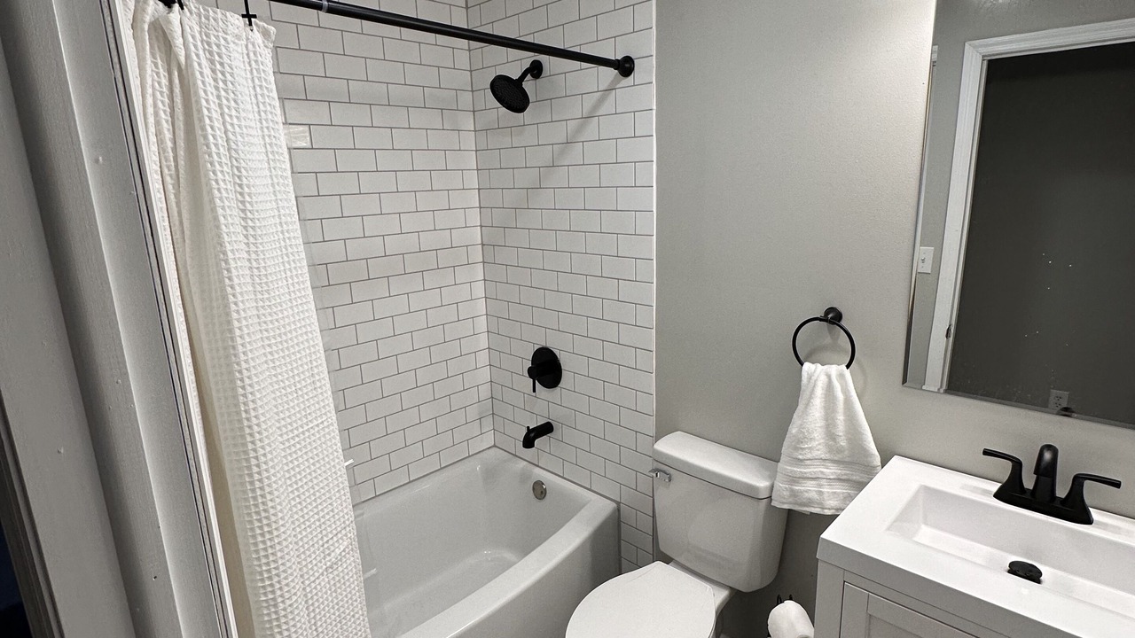 Photo of Bathroom in Russell
