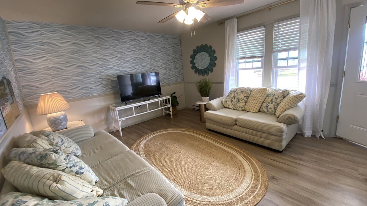 Photo of Livingroom in Village Green