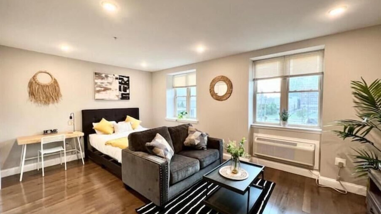 Photo of Livingroom in Chinatown