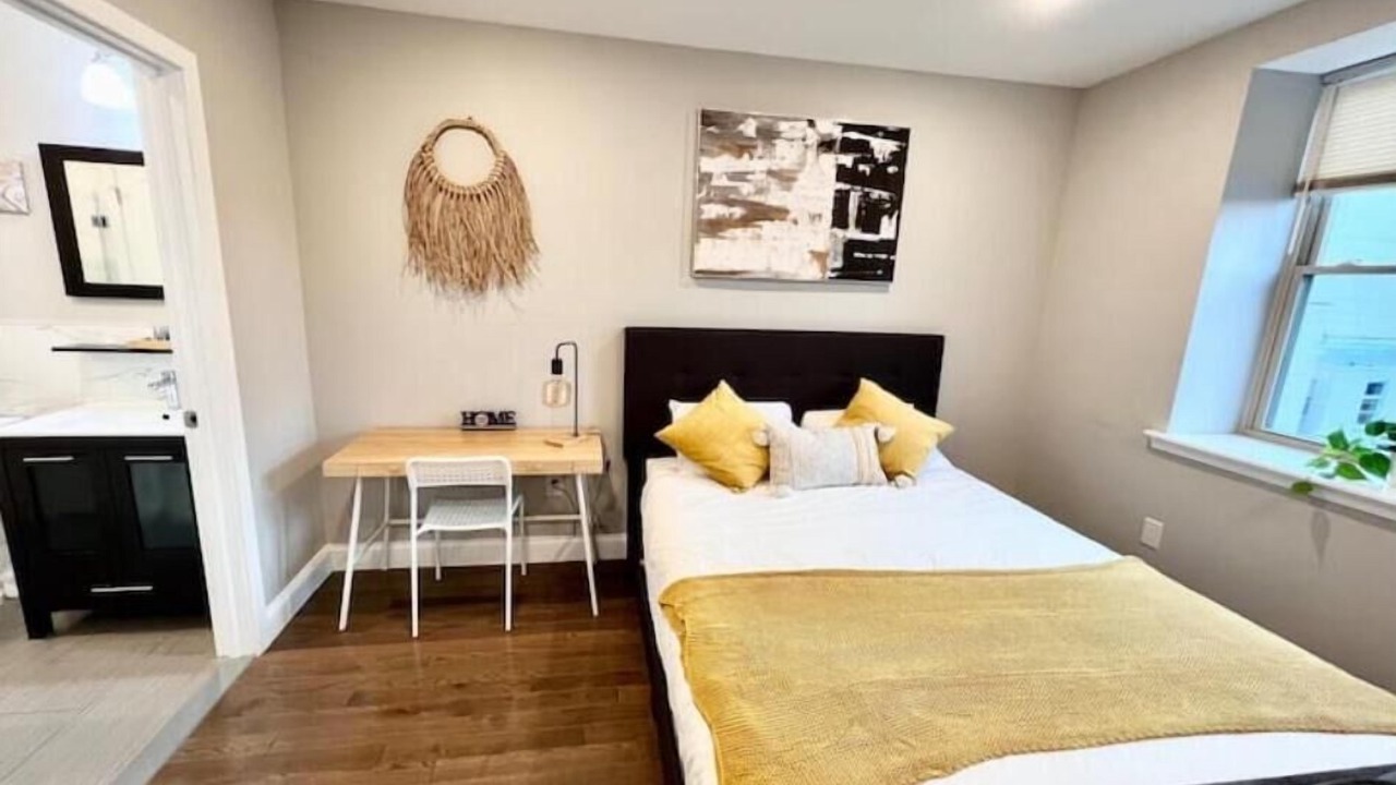 Photo of Bedroom in Chinatown