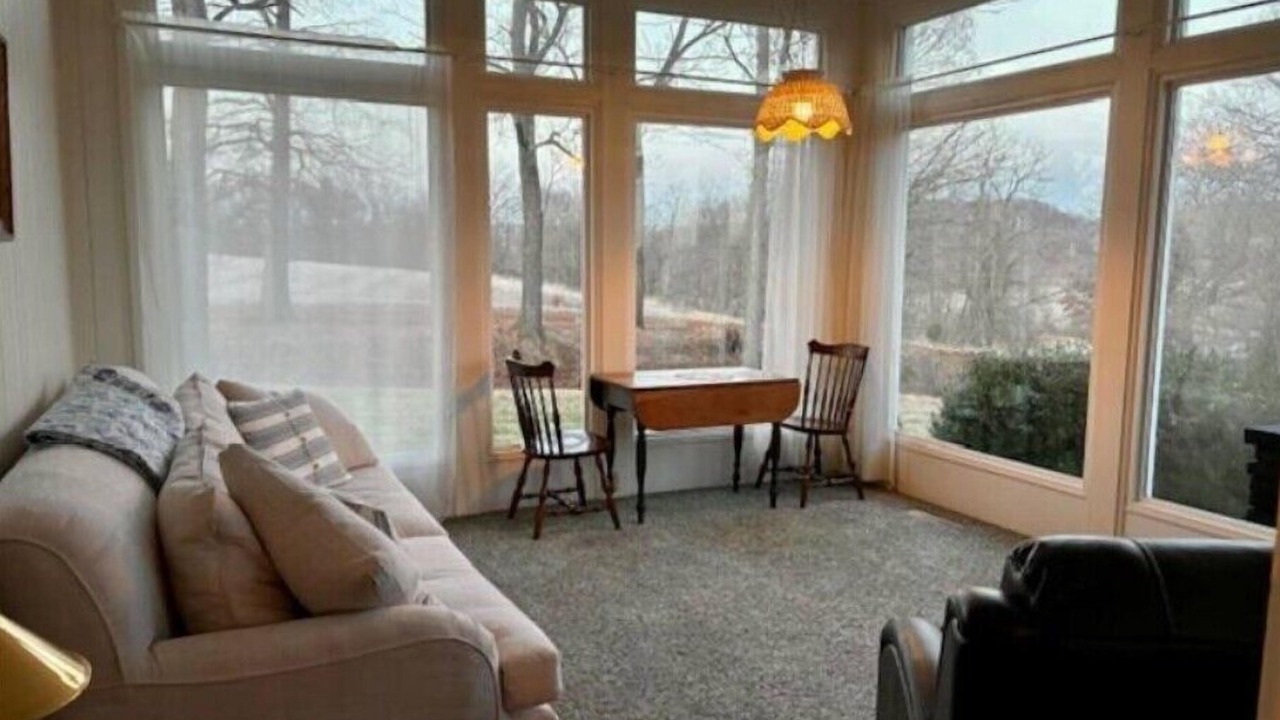 Photo of Livingroom in Somerdale