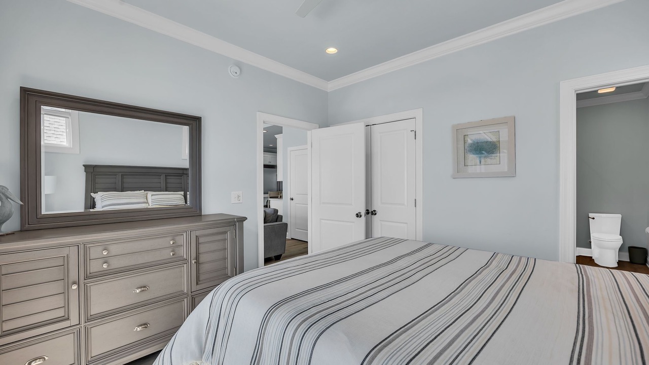 Photo of Bedroom in North Topsail Beach