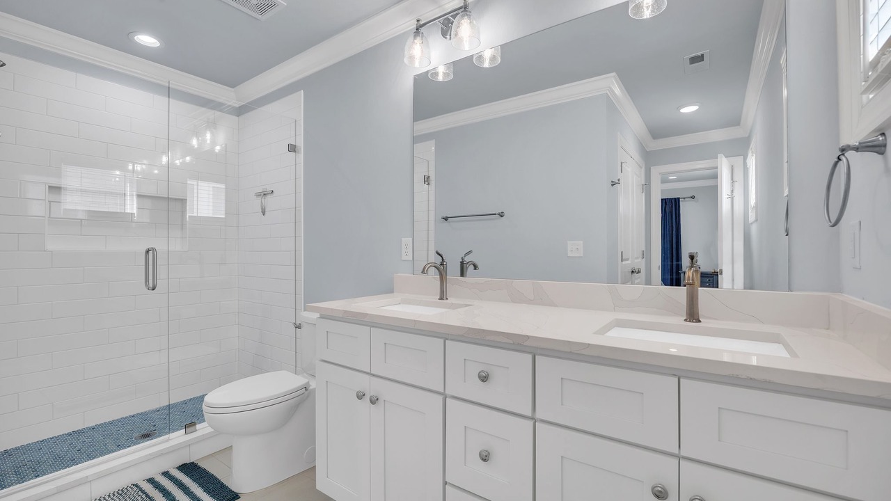 Photo of Bathroom in North Topsail Beach