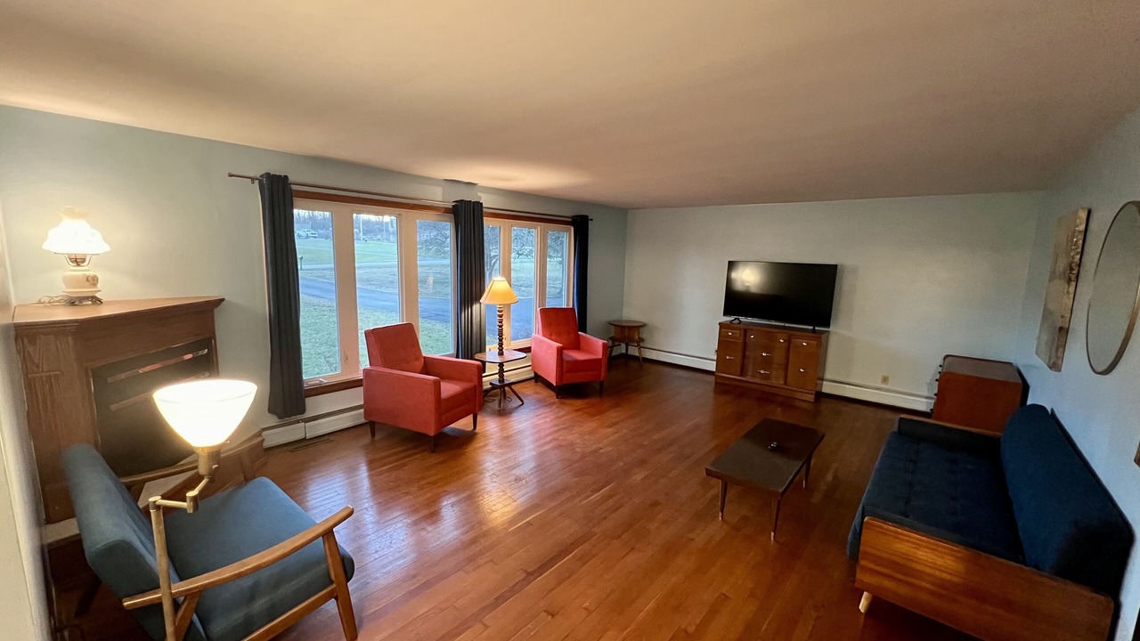 Photo of Livingroom in New Bedford